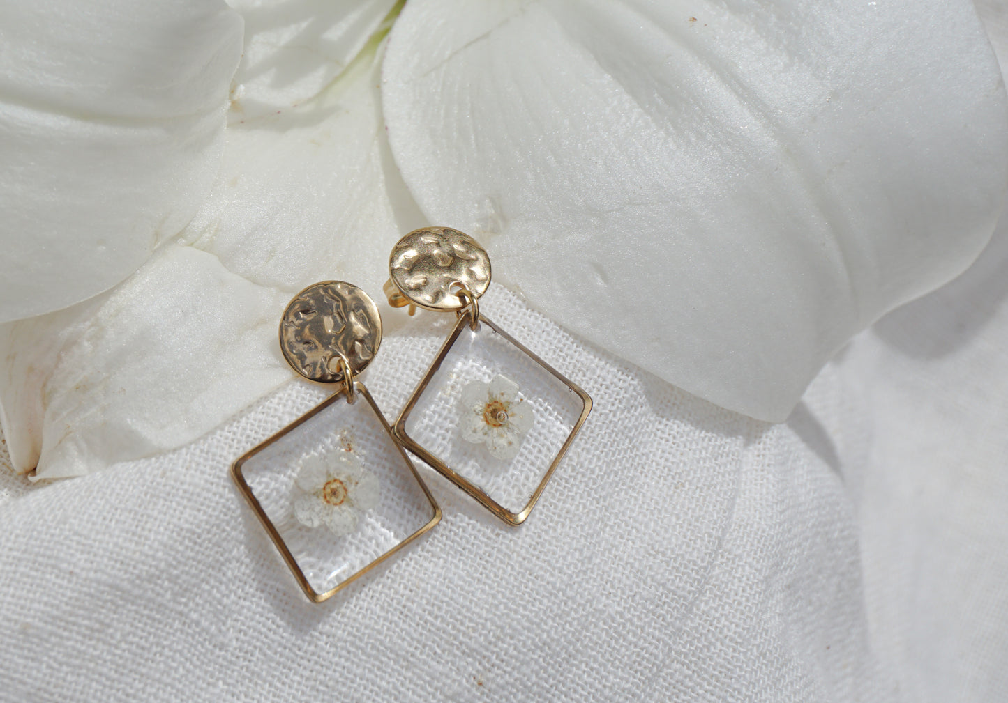 Boucles d'Oreilles Fleur de Spirée