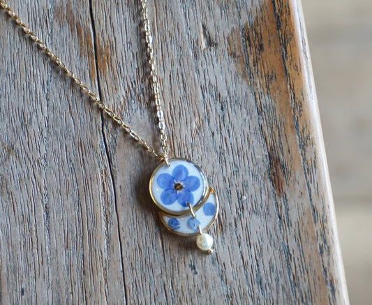 Collier "Lune de Myosotis"