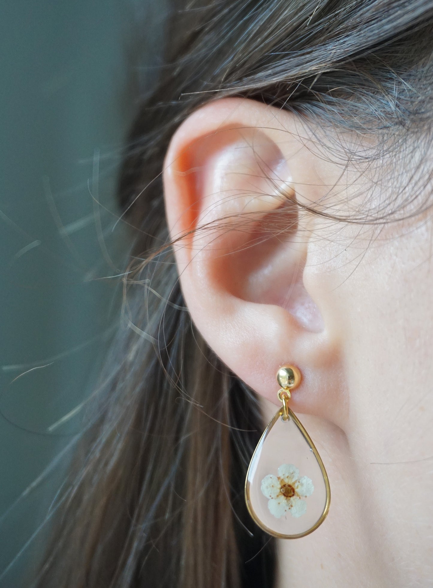 Boucles d'Oreilles Goutte de Spirée