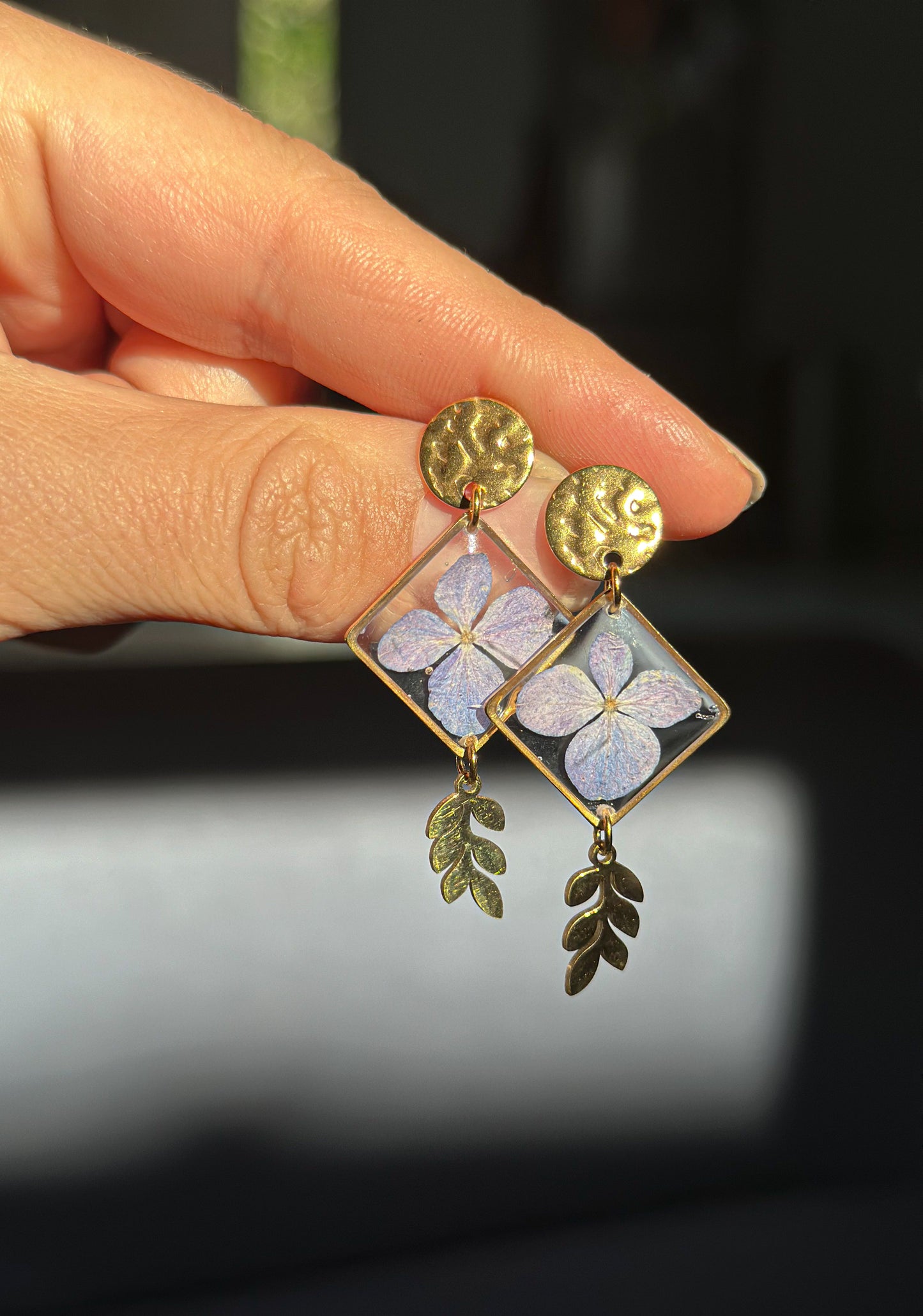 Boucles d'Oreilles Hortensia