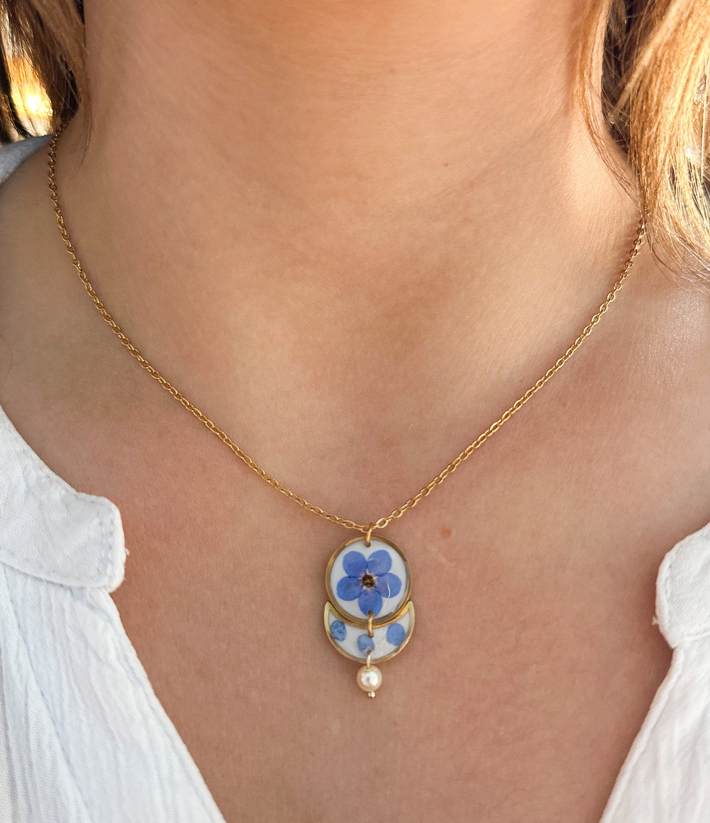 Collier "Lune de Myosotis"